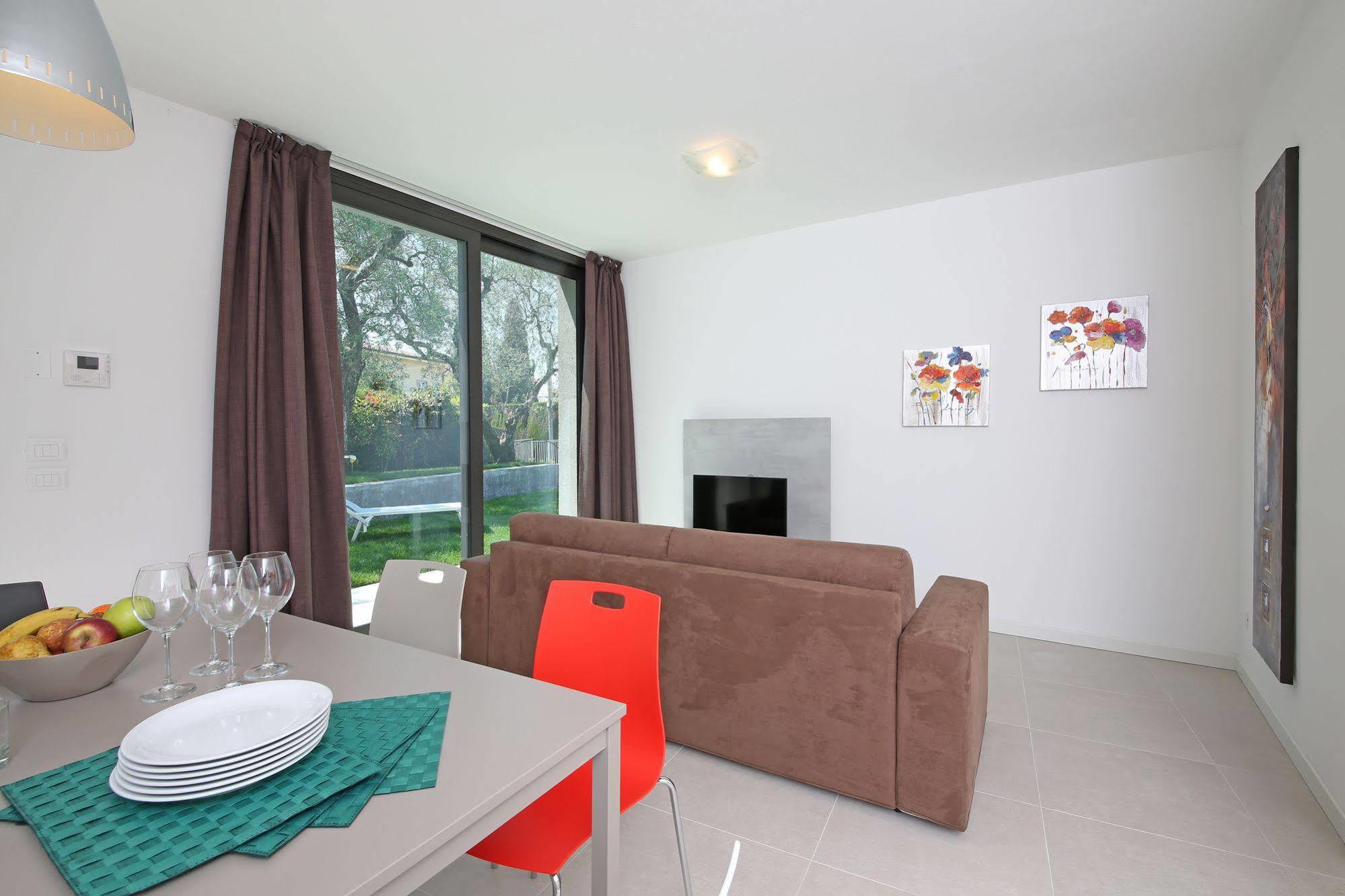 Villa T14 Bardolino Exterior photo