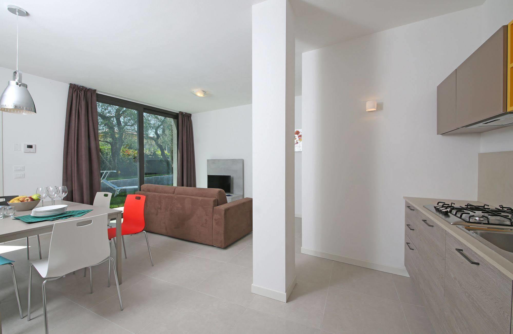 Villa T14 Bardolino Exterior photo